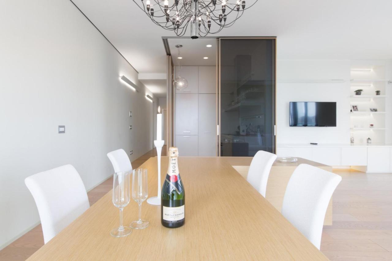 Stylish Elegant Suite In Torre Solaria With Exclusive Milan'S View エクステリア 写真