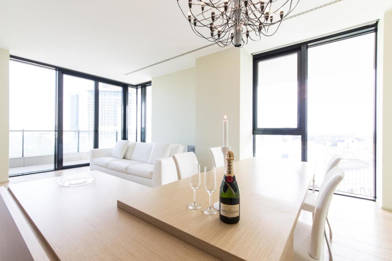 Stylish Elegant Suite In Torre Solaria With Exclusive Milan'S View エクステリア 写真