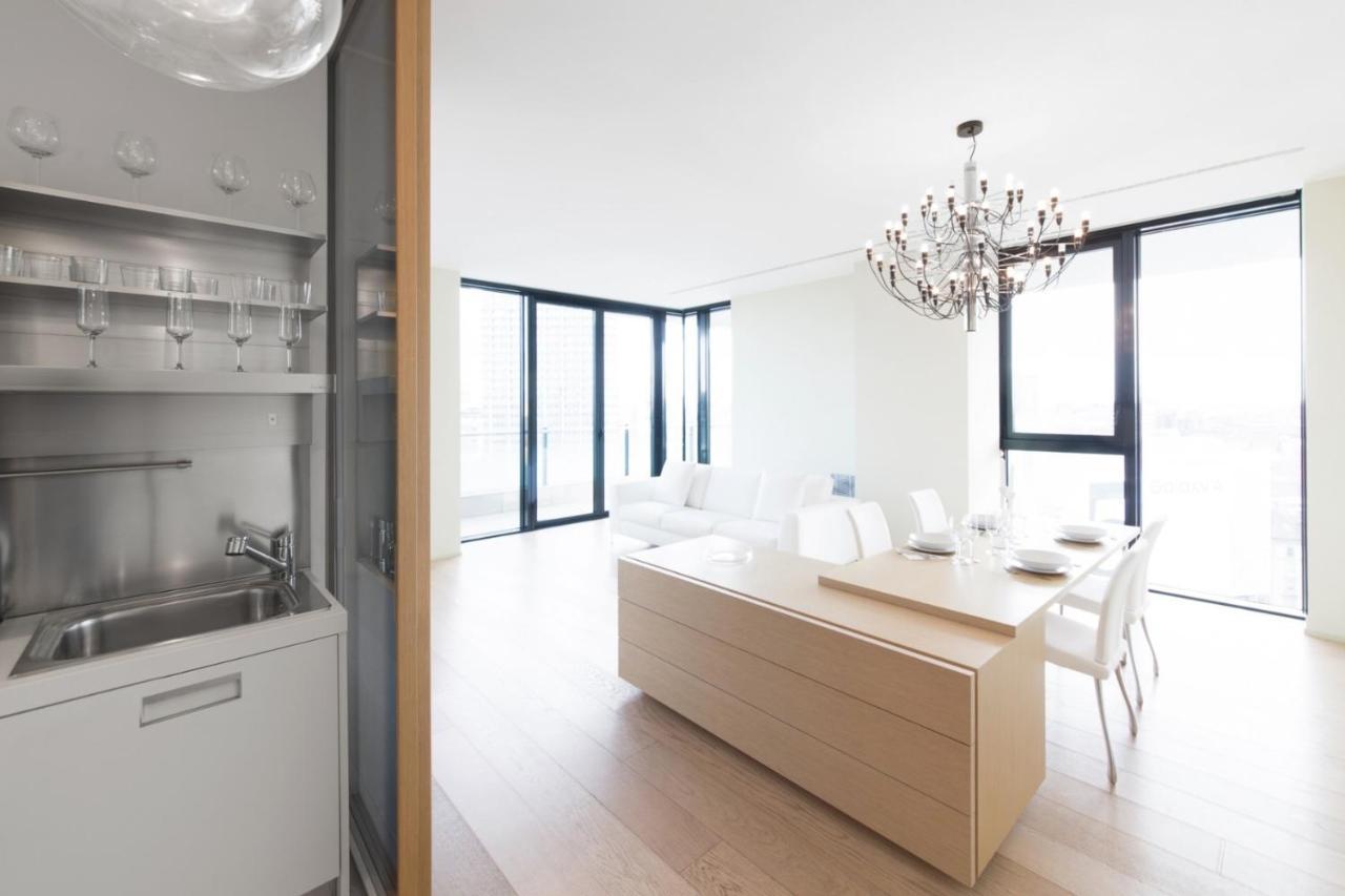 Stylish Elegant Suite In Torre Solaria With Exclusive Milan'S View エクステリア 写真